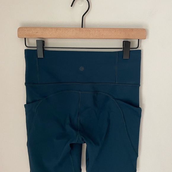 Athleta Blue All In 7” Biker Short Size XS - Picture 4 of 8
